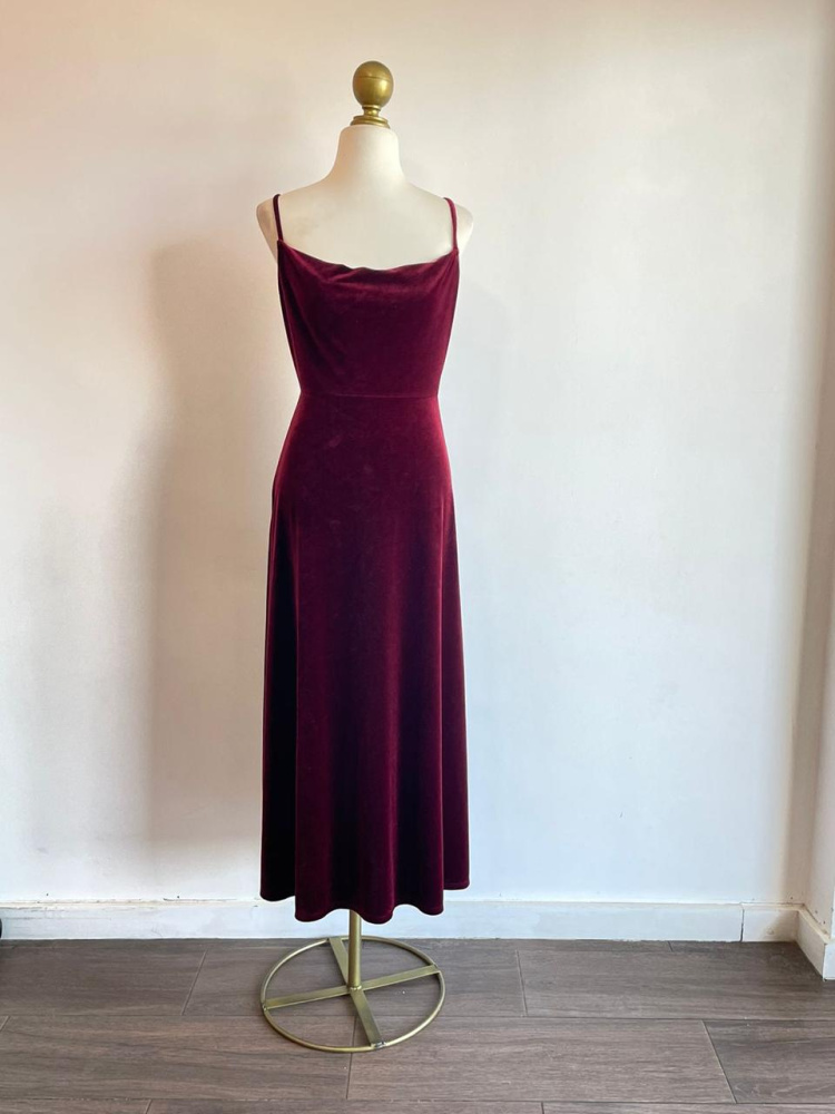 vestido California Bay Co.  en renta